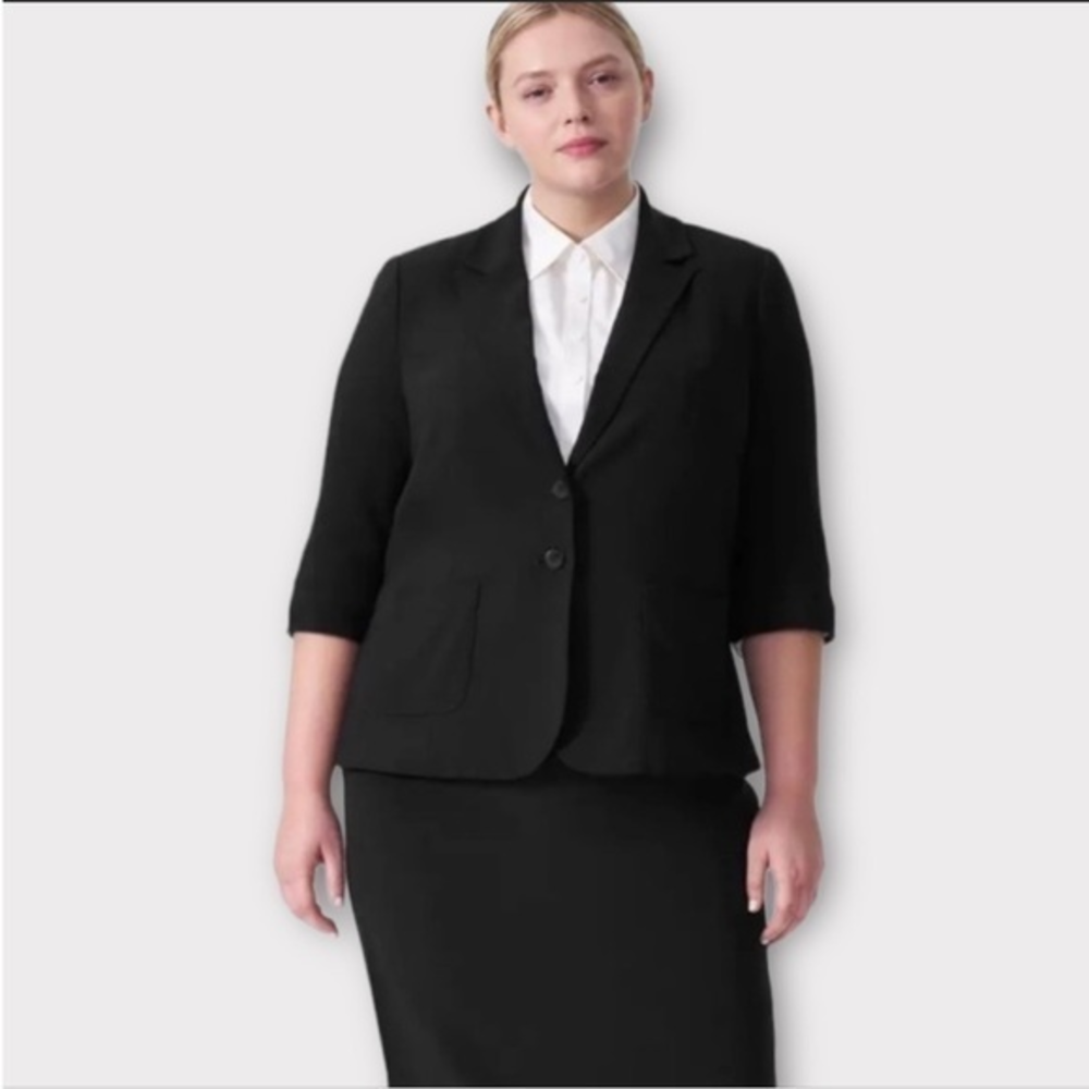 Universal Standard Lightweight Blazer - image 1